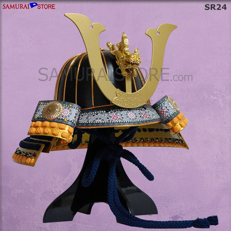 SR24 Shishi Kabuto Helmet (Ready-To-Ship)