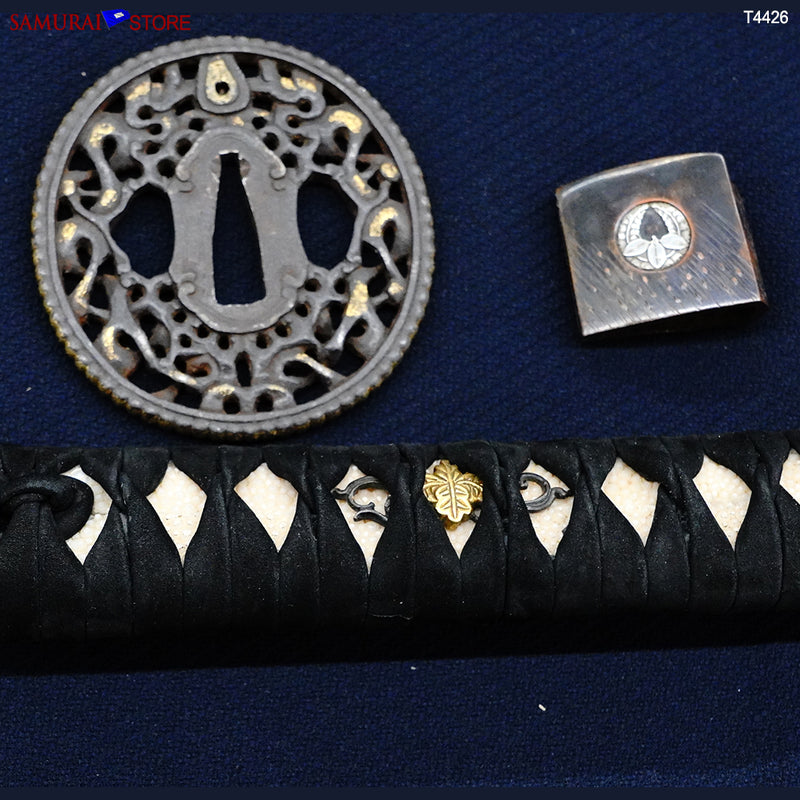 T4426 Katana sword JUMYO - Antique NBTHK certificated Edo period Bo-Hi