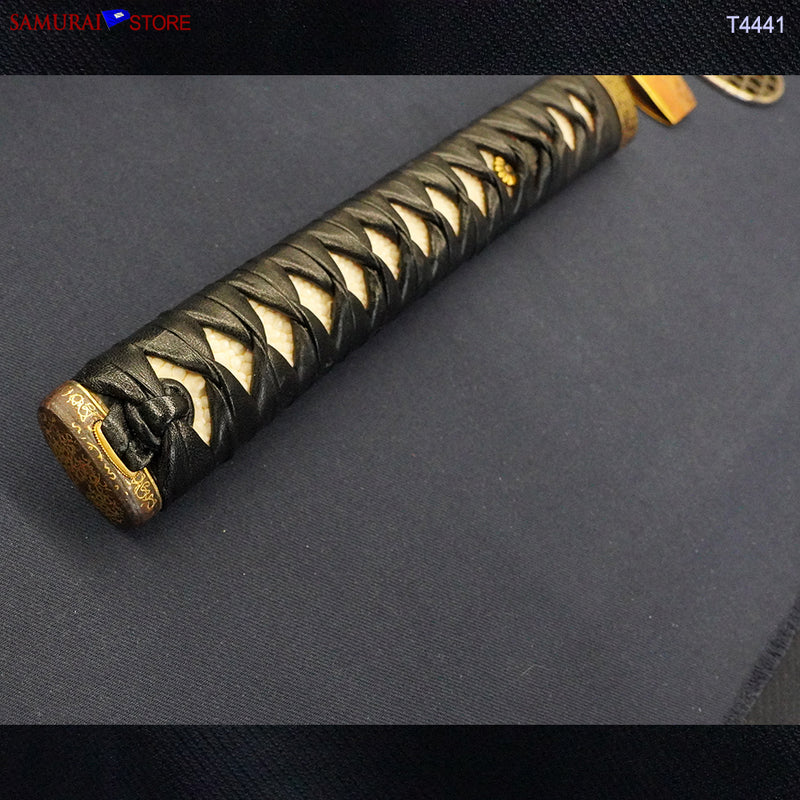 T4441 Katana sword KANEMOTO - Antique NBTHK certificated Muromachi era