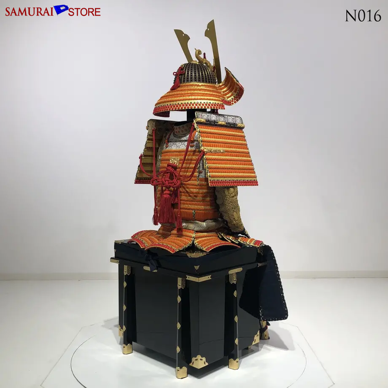 N016 Samurai Armor Dignity GOLD - SAMURAI STORE